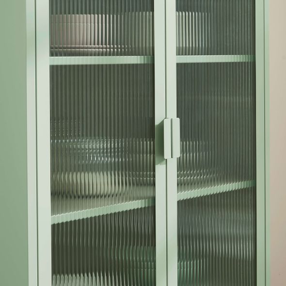 Vaisselier PANTONE en verre cannelé et métal vert amande h180cm