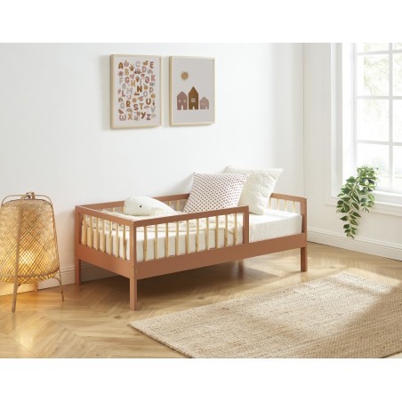 Lit enfant LOU pin massif terracotta 70x140 sommier inclus