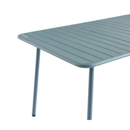 Table de jardin PANTONE en acier bleu givré 160x90 cm