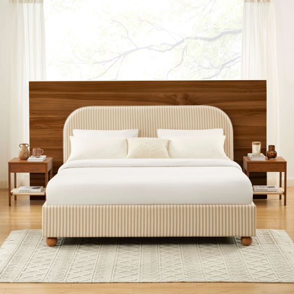 Lit coffre PILKA 180x200 tissu rayé beige et écru sommier inclus