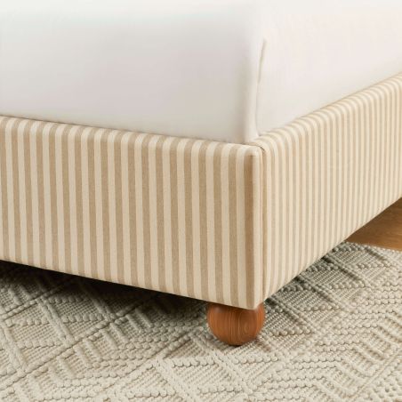 Lit coffre PILKA 180x200 tissu rayé beige et écru sommier inclus