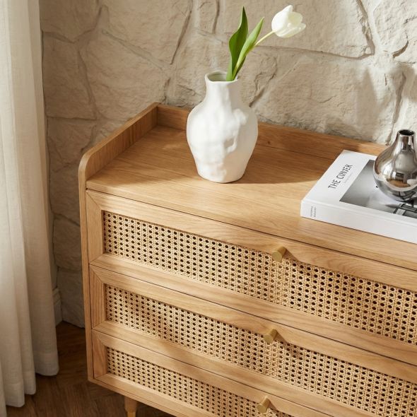 Commode LEON placage chêne et cannage rotin 3 tiroirs 85cm