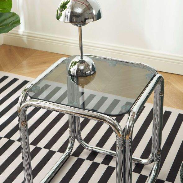 Table d'appoint MAGGY verre trempé noir structure en chrome